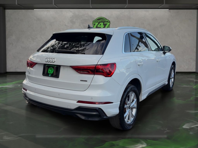 2022 Audi Q3