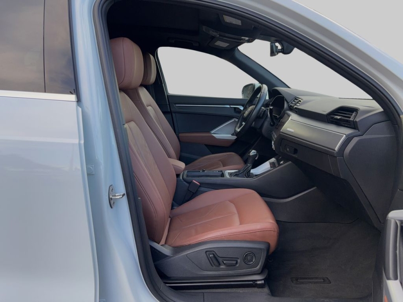 2022 Audi Q3