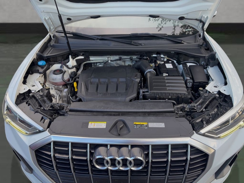 2022 Audi Q3