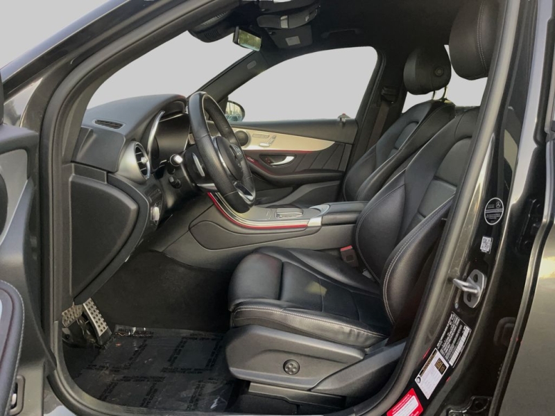 2022 Mercedes-Benz GLC