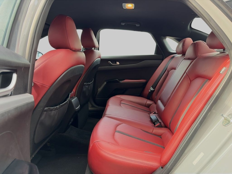 2023 Kia K5