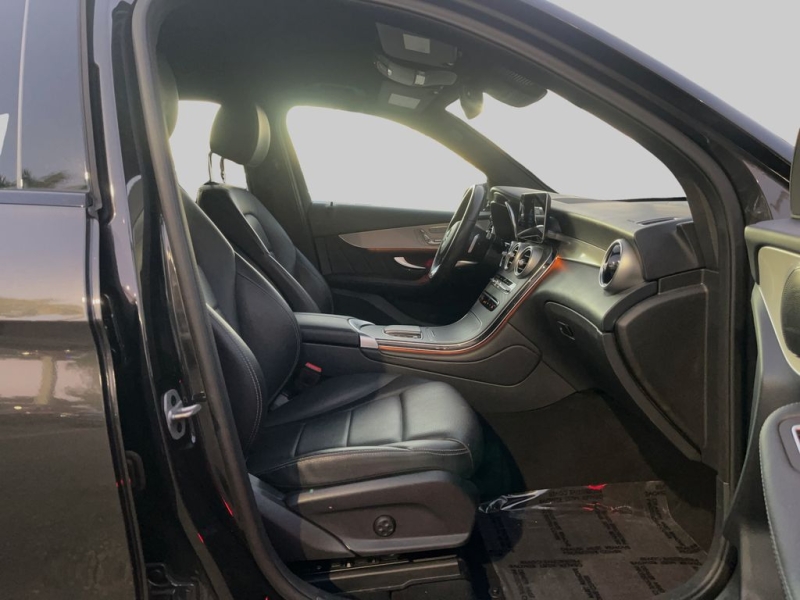 2022 Mercedes-Benz GLC