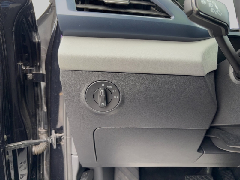 2023 Volkswagen Taos
