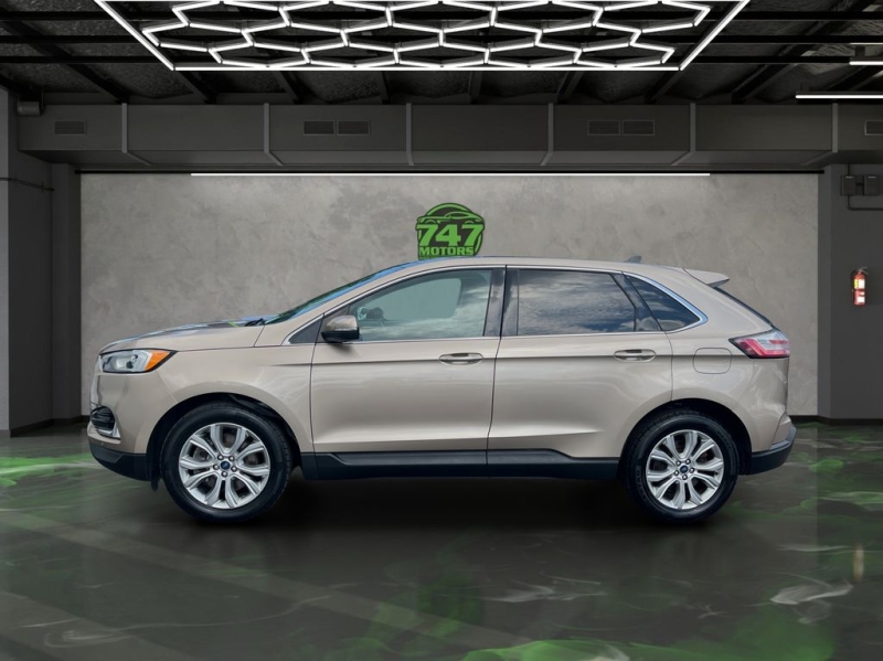 2021 Ford Edge