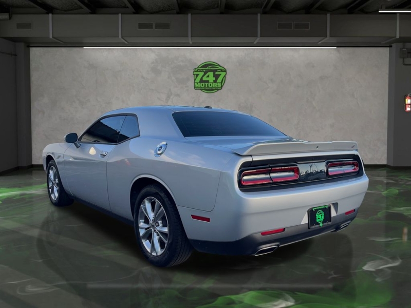2022 Dodge Challenger