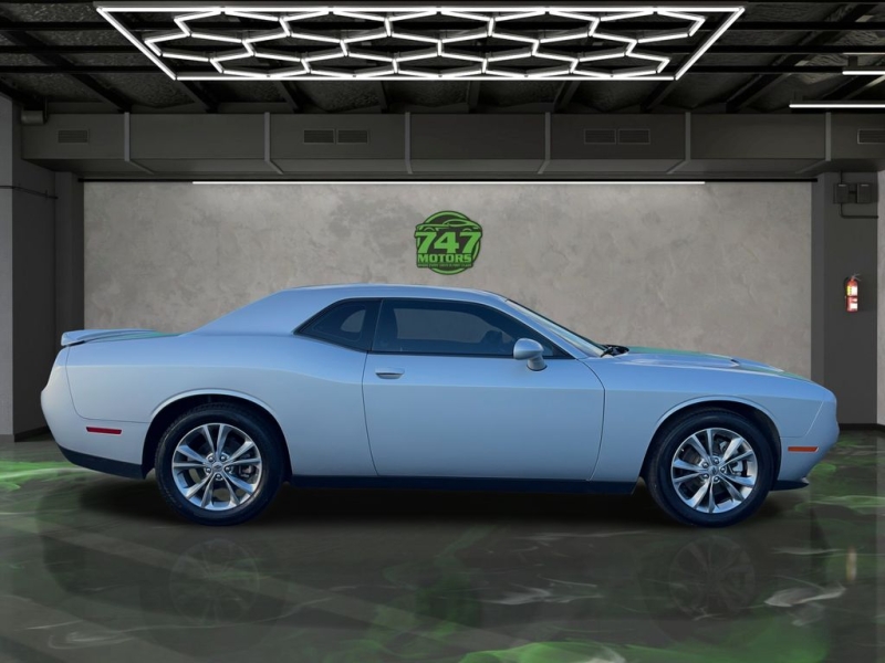 2022 Dodge Challenger