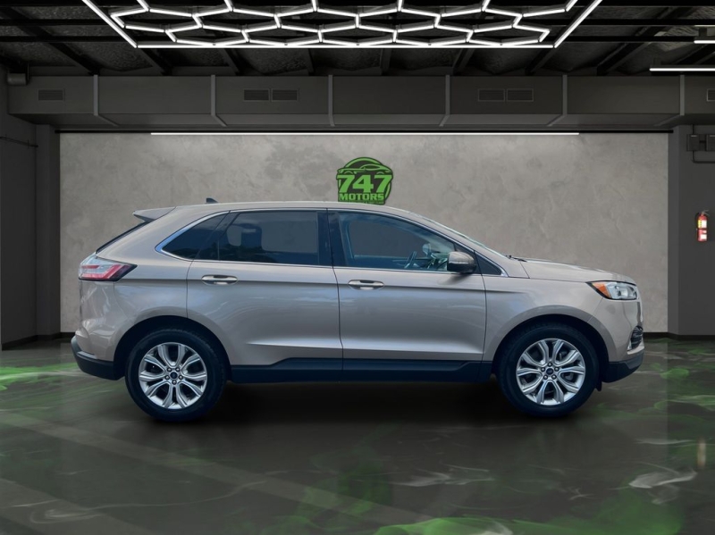 2021 Ford Edge