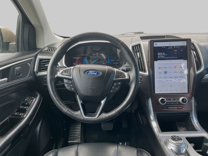 2021 Ford Edge