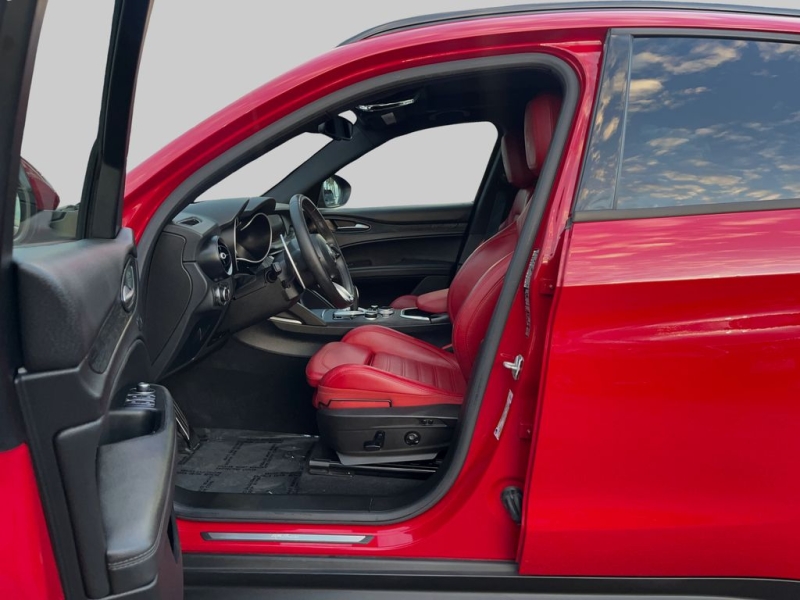 2023 Alfa Romeo Stelvio