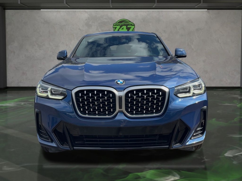 2022 BMW X4