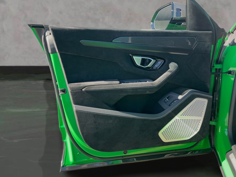 2024 Lamborghini Urus