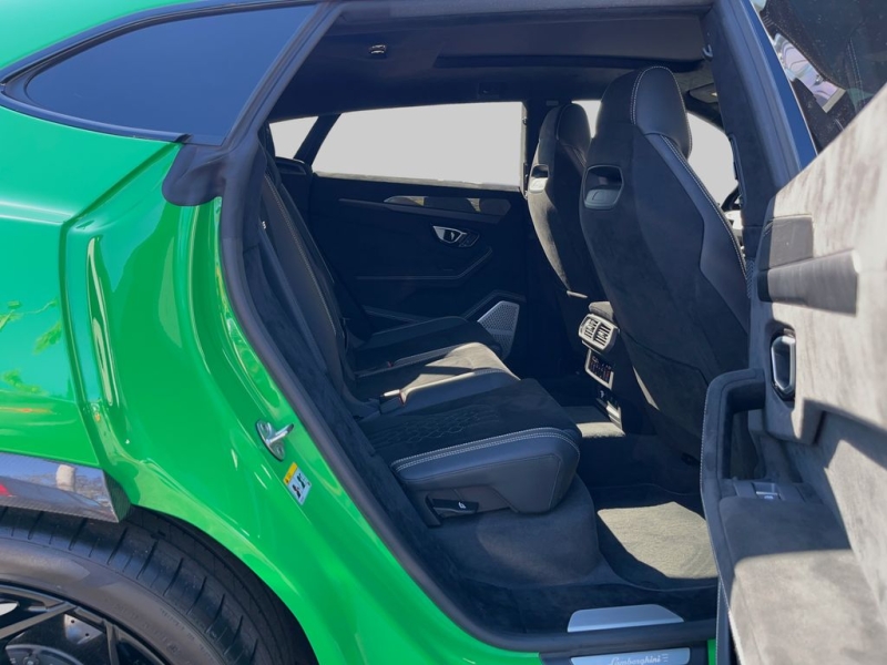 2024 Lamborghini Urus