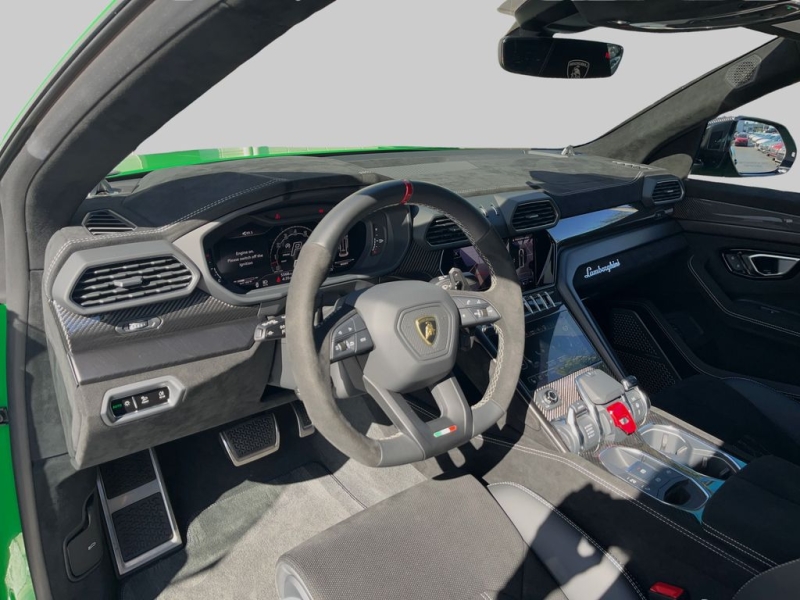 2024 Lamborghini Urus