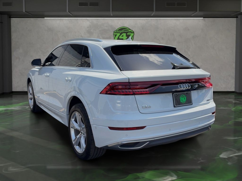 2023 Audi Q8