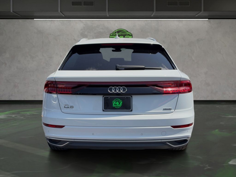 2023 Audi Q8