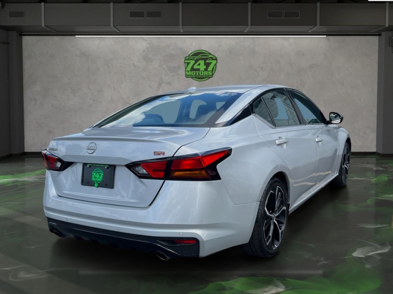 2023 Nissan Altima