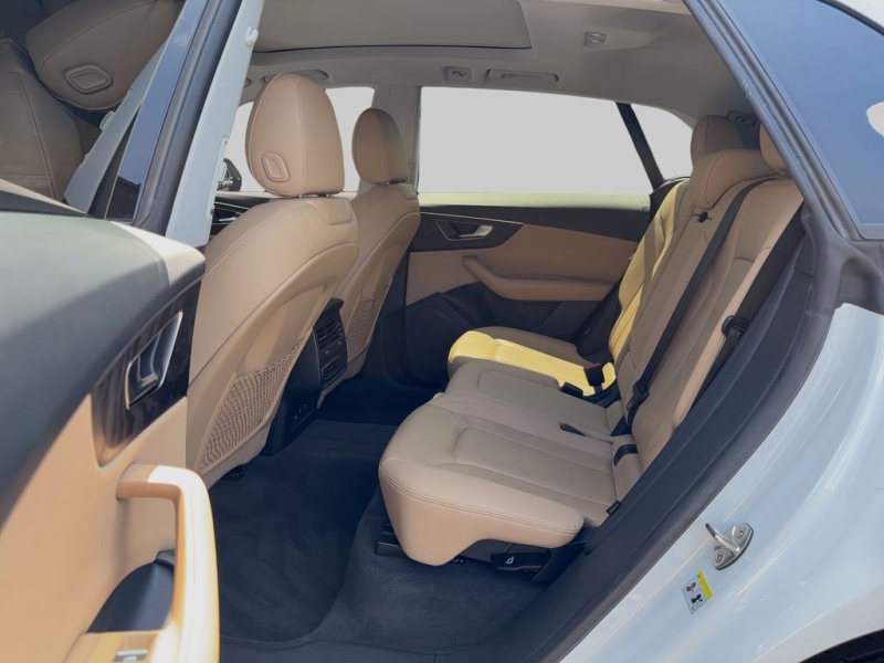 2023 Audi Q8