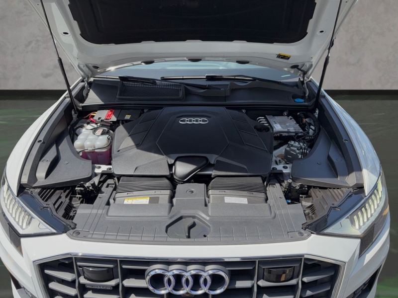 2023 Audi Q8