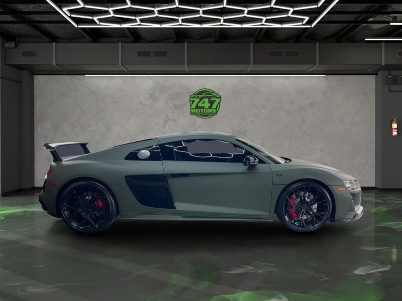 2022 Audi R8