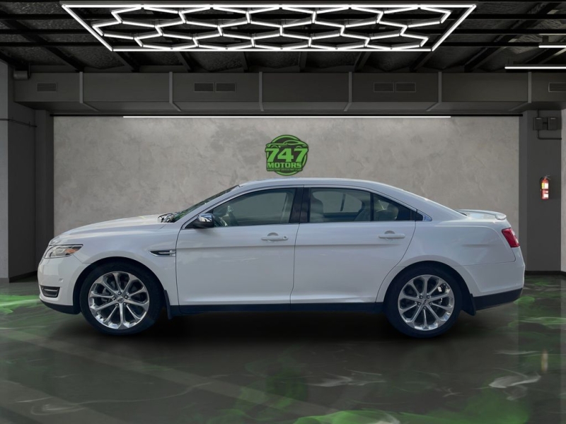2018 Ford Taurus