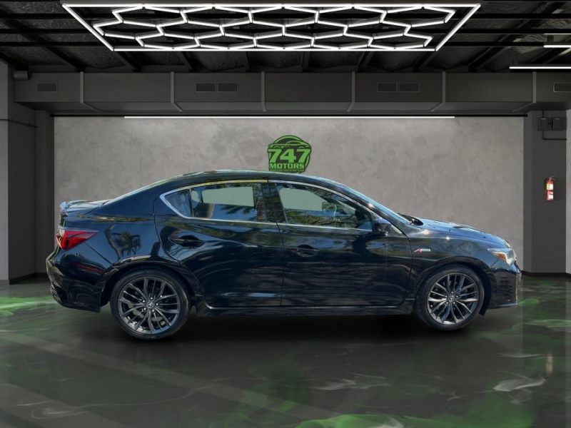 2020 Acura ILX