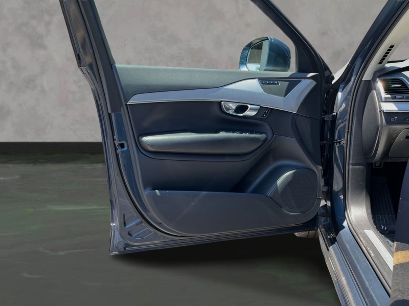 2021 Volvo XC90