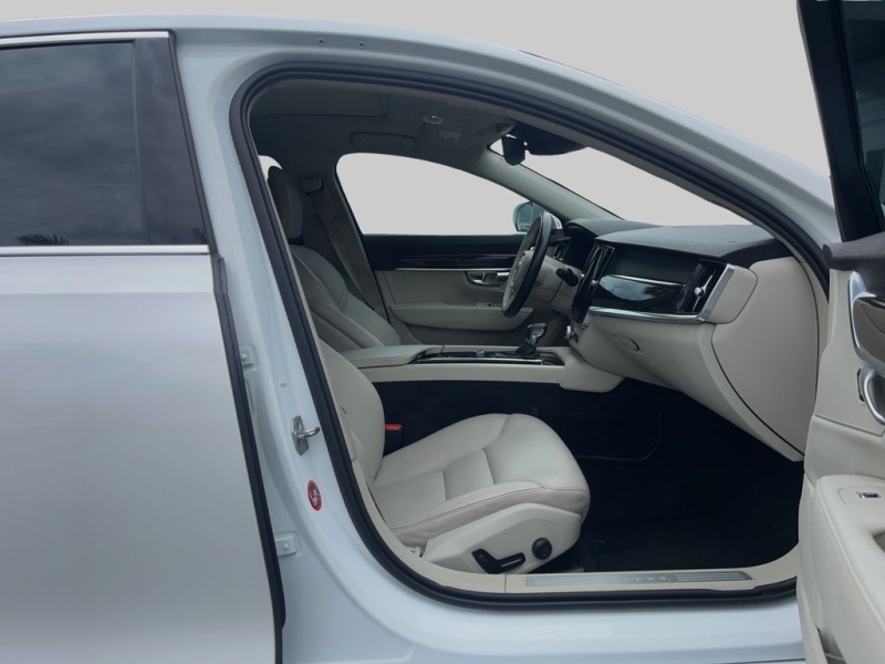 2018 Volvo S90