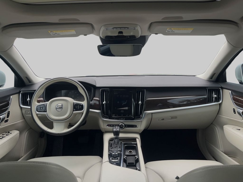 2018 Volvo S90
