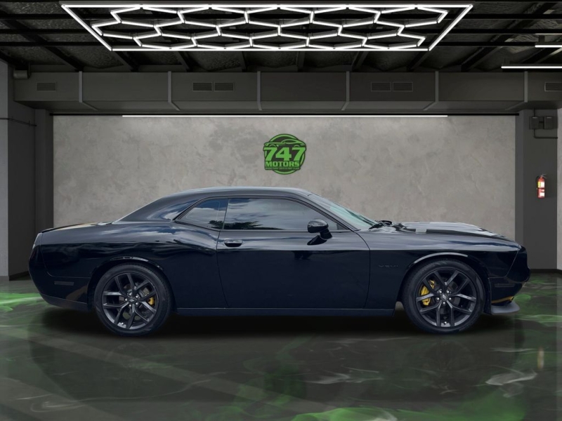 2021 Dodge Challenger