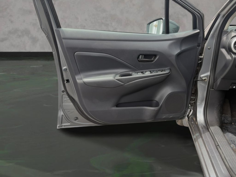 2023 Nissan Versa