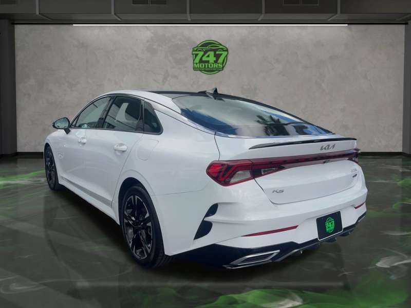 2022 Kia K5