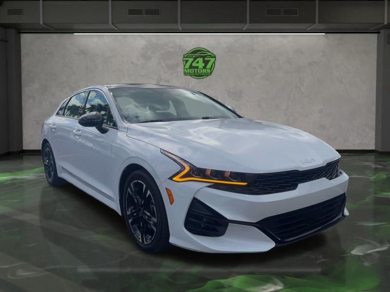 2022 Kia K5