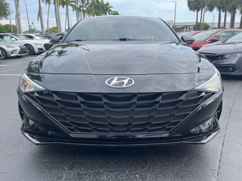 2022 Hyundai Elantra