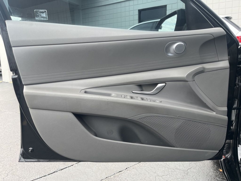 2022 Hyundai Elantra