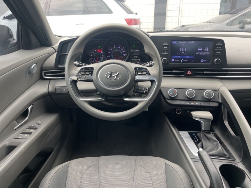2022 Hyundai Elantra