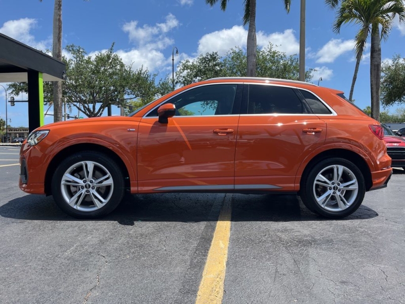 2022 Audi Q3