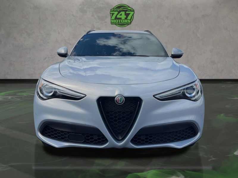 2022 Alfa Romeo Stelvio