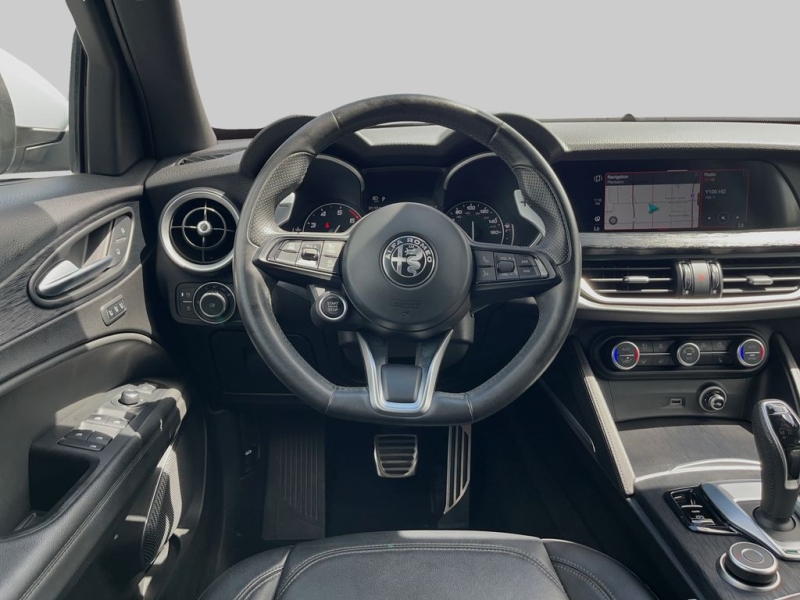 2022 Alfa Romeo Stelvio