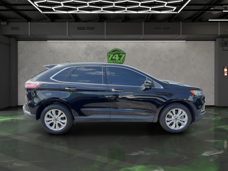 2022 Ford Edge