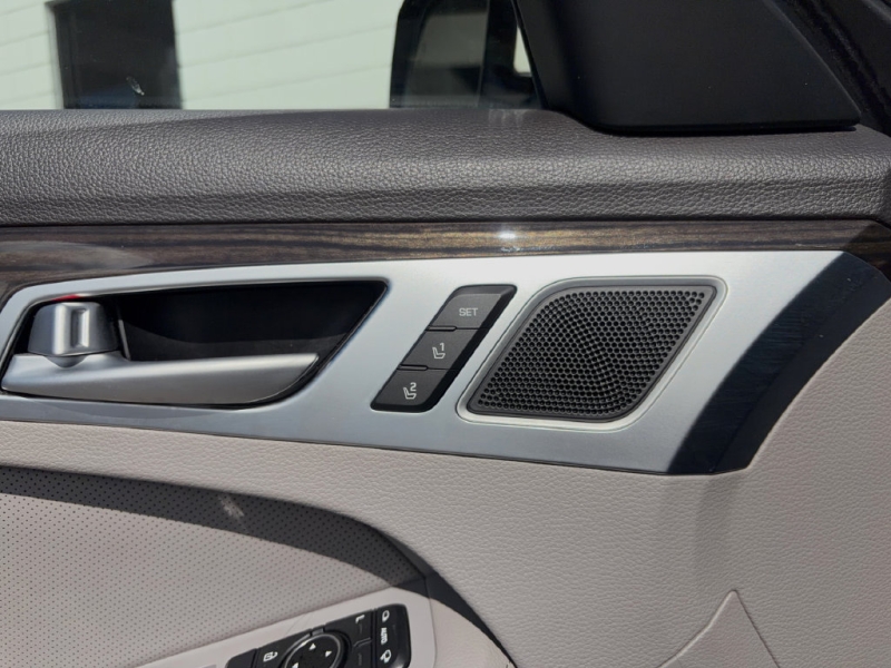2018 Genesis G80