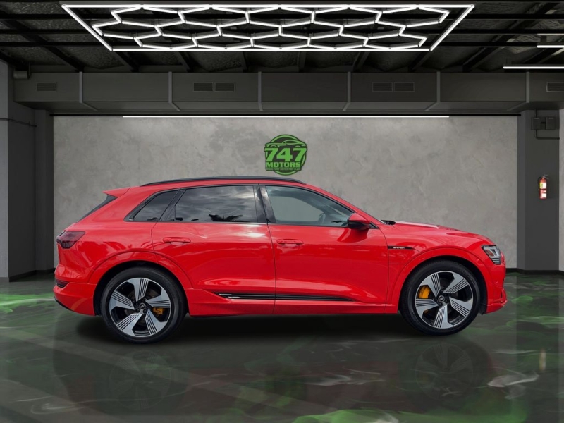 2022 Audi e-tron