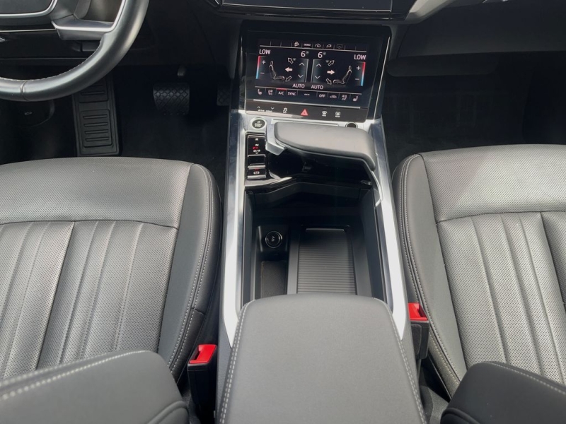 2022 Audi e-tron