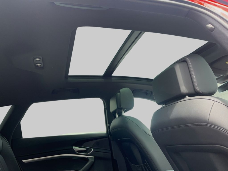 2022 Audi e-tron