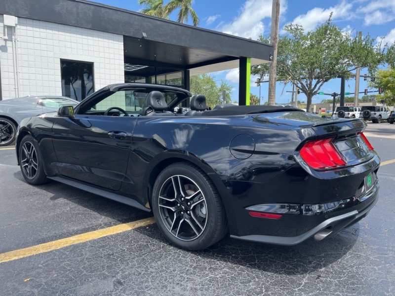 2022 Ford Mustang