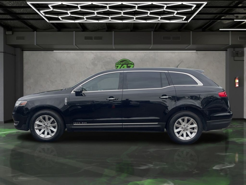 2019 Lincoln MKT
