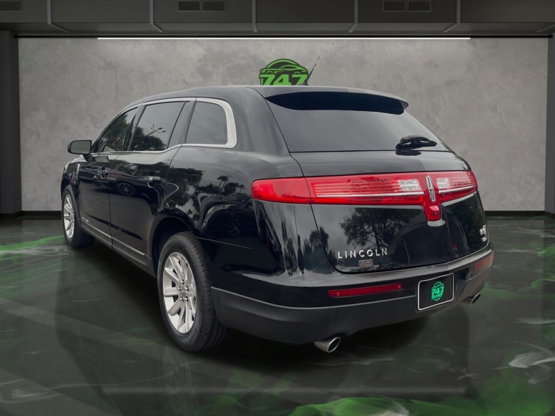 2019 Lincoln MKT