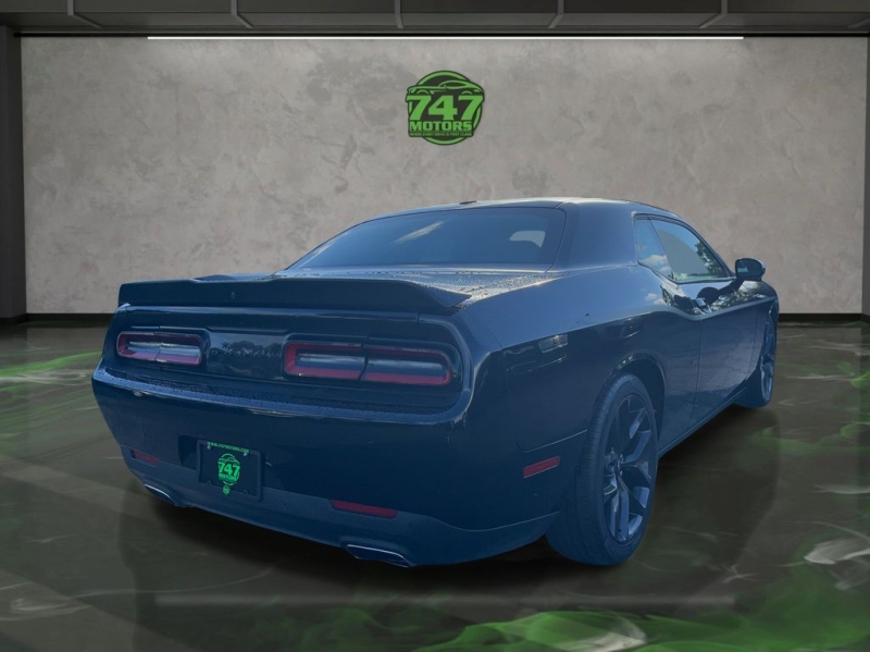2021 Dodge Challenger