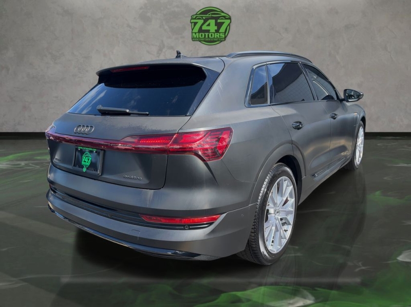 2021 Audi e-tron